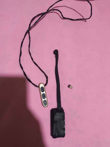 Wi-Fi Düğme Kamera ve Böcek Bluetooth Kulaklık